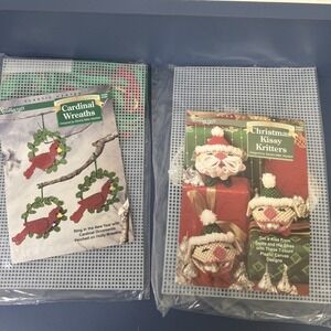 Lot Of 2 Needlecraft Shop Christmas Trimmings Plastic Canvas Kits Kissy Kritters